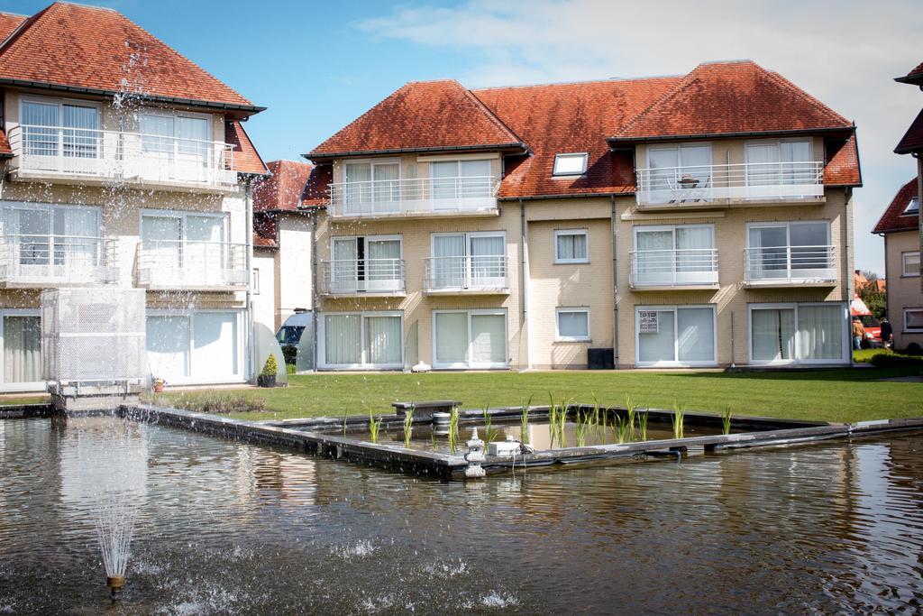 Holiday Suites デ ハーン エクステリア 写真